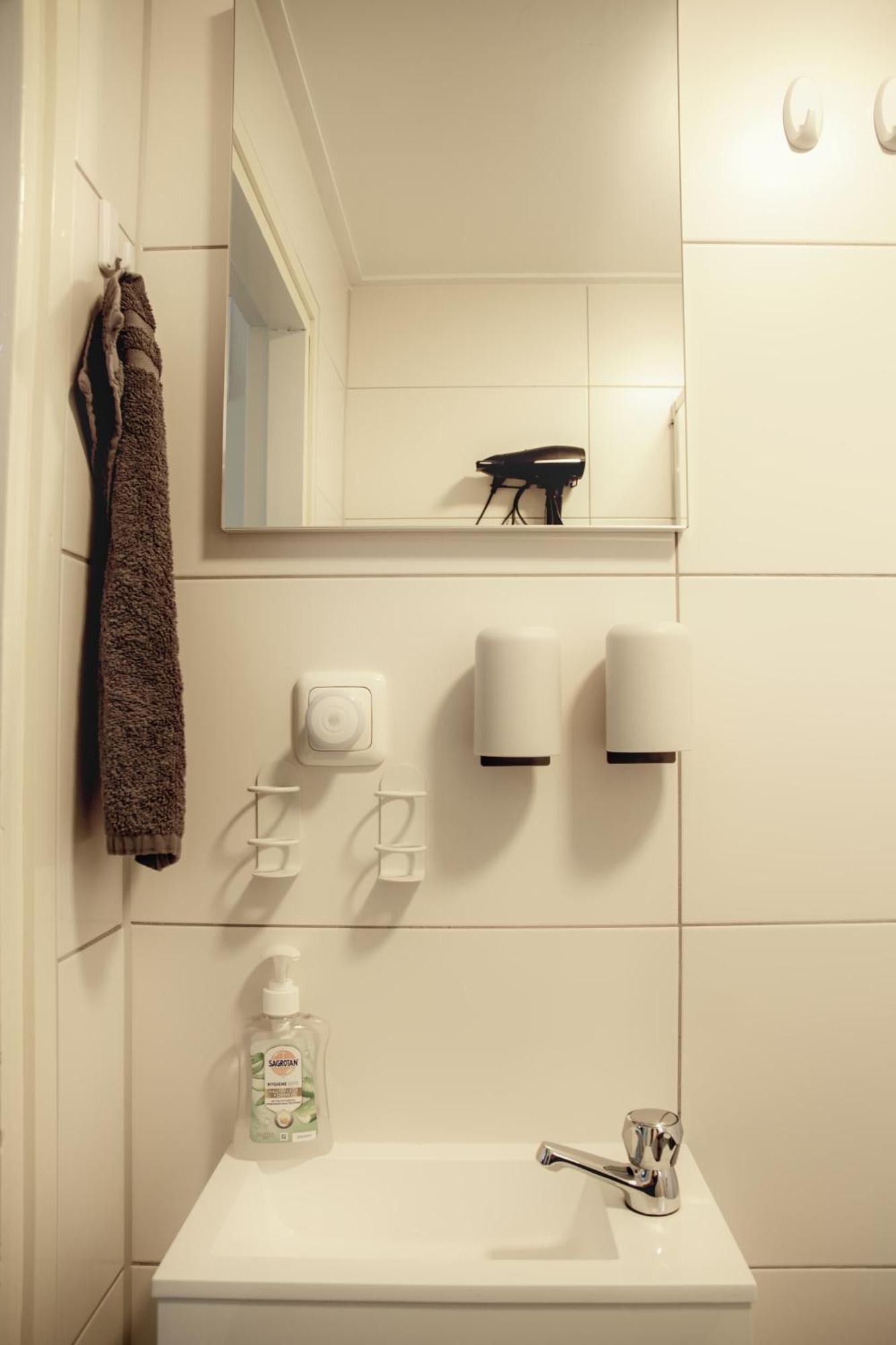 Emmen Bed And Breakfast Екстер'єр фото