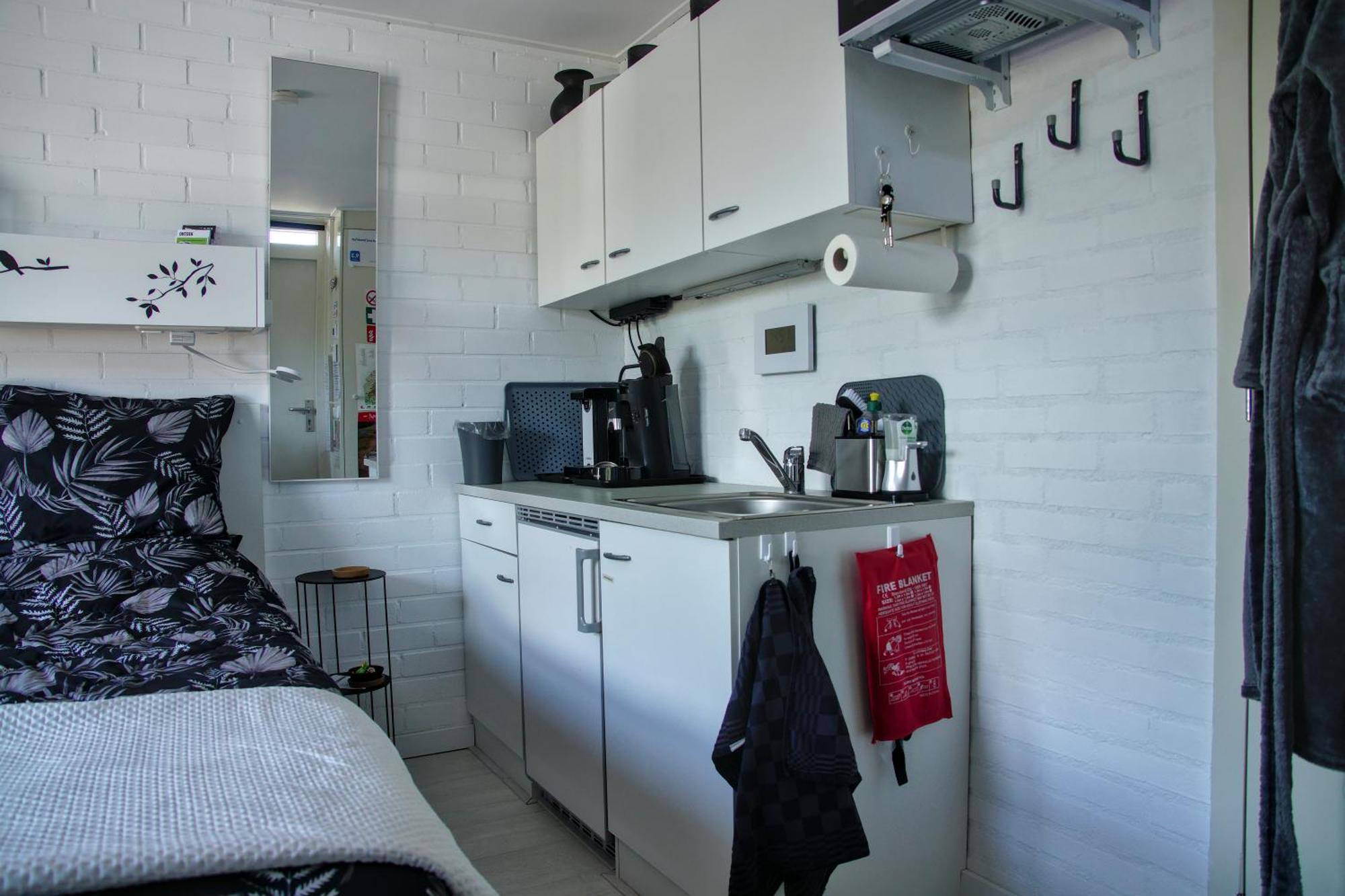Emmen Bed And Breakfast Екстер'єр фото
