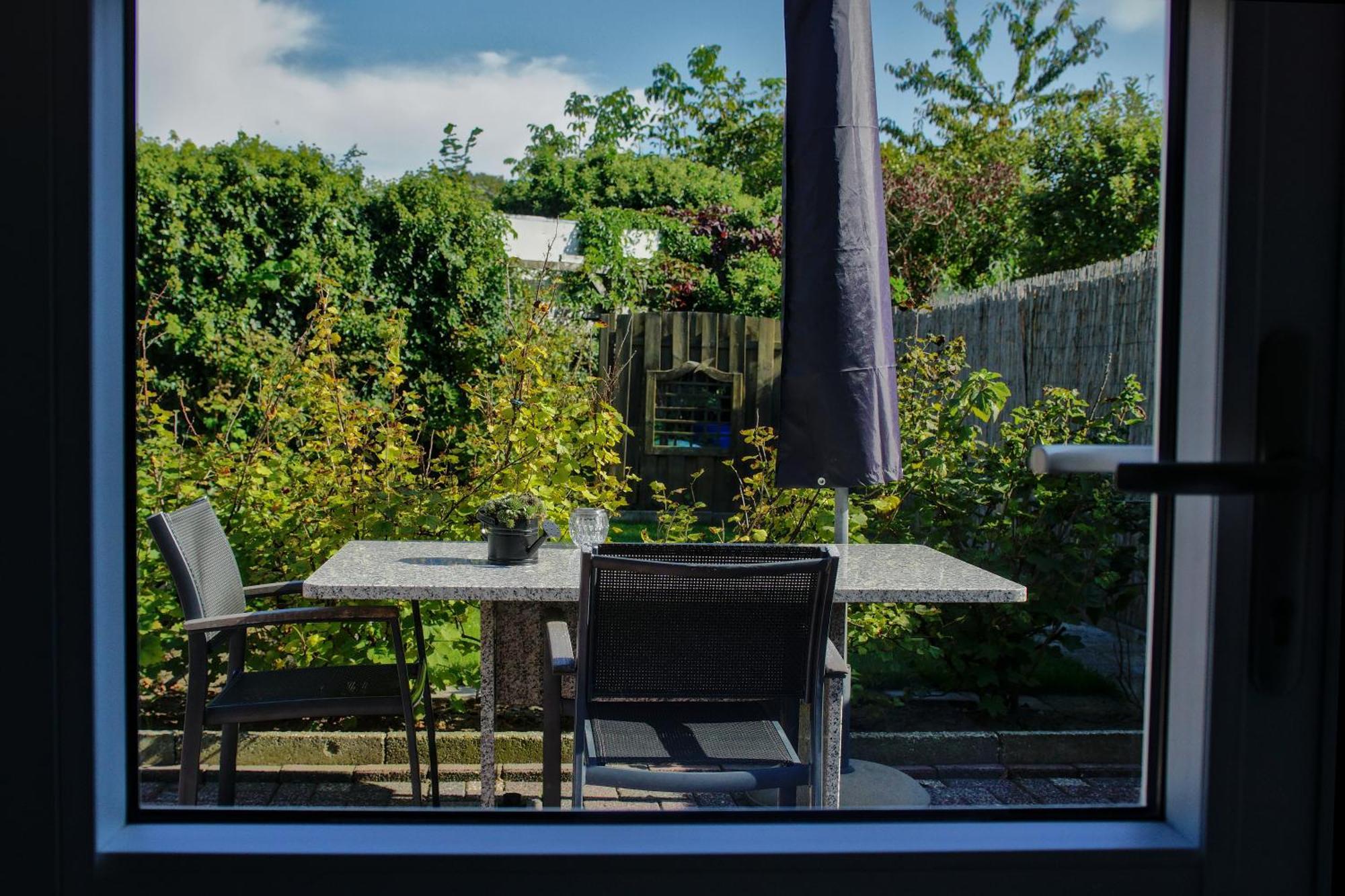 Emmen Bed And Breakfast Екстер'єр фото